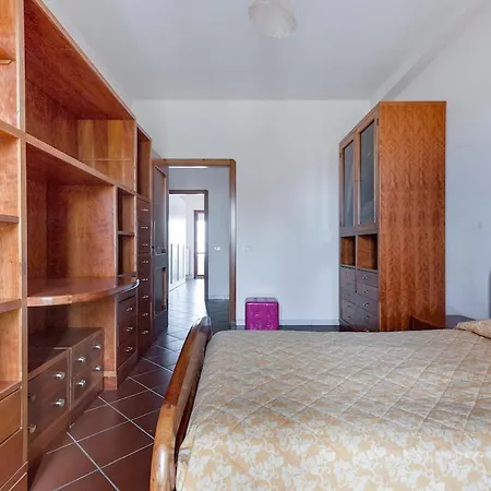 Appartamento Zona Salesiani アパート *